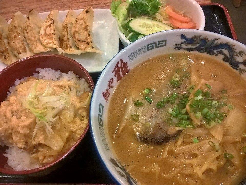 12064384_10208998216815585_508342291_n