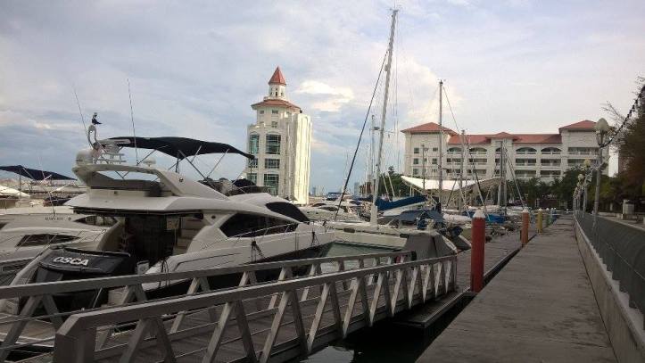 15841513_10211700552732294_778823504_n