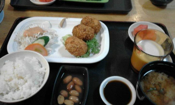 17836888_1875857299315781_423849935_o